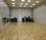 fitnesshall02